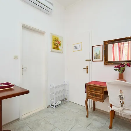 Soul Of The Old Town, Prijeko Street Apartman Dubrovnik Kültér fotó